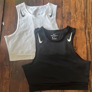 Nike Aeroswift tanks- Set of 2
